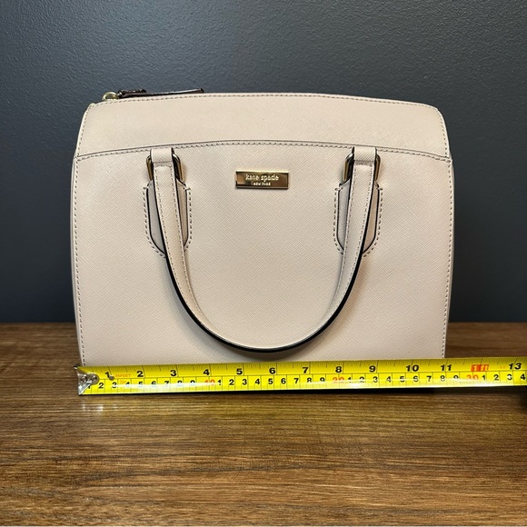 Kate Spade Beige Handbag - Picture 12 of 12